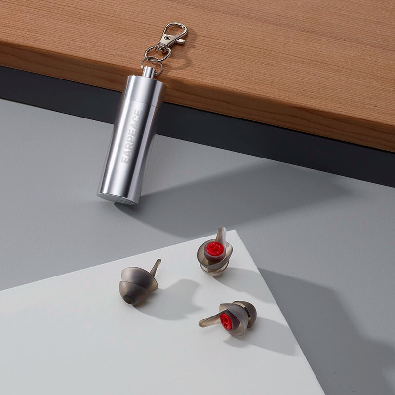 Moto PRO earplugs and carrying case